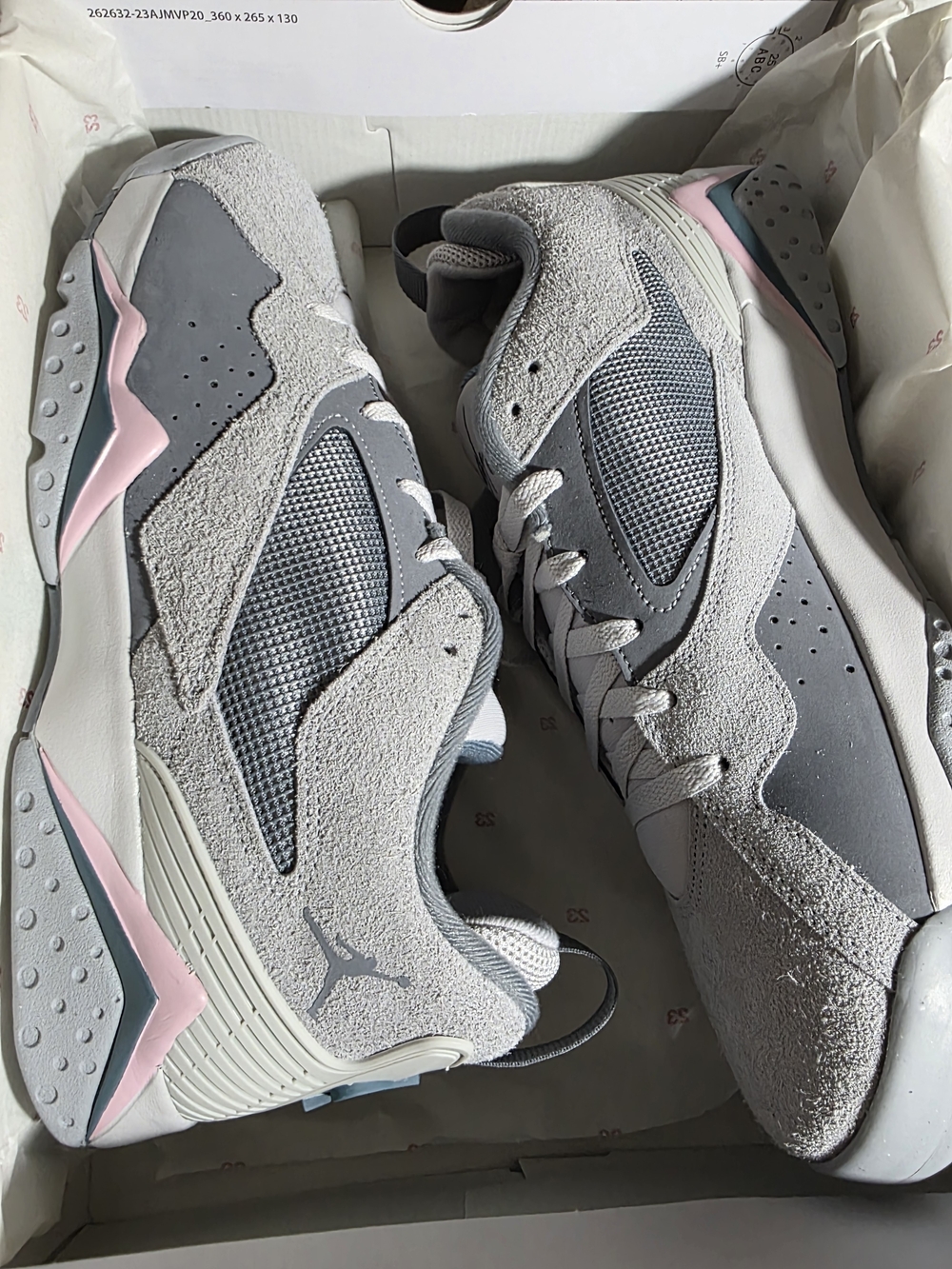 Jordan MVP '92 Men’s Gray & Pink Suede Trainer SIZE 13